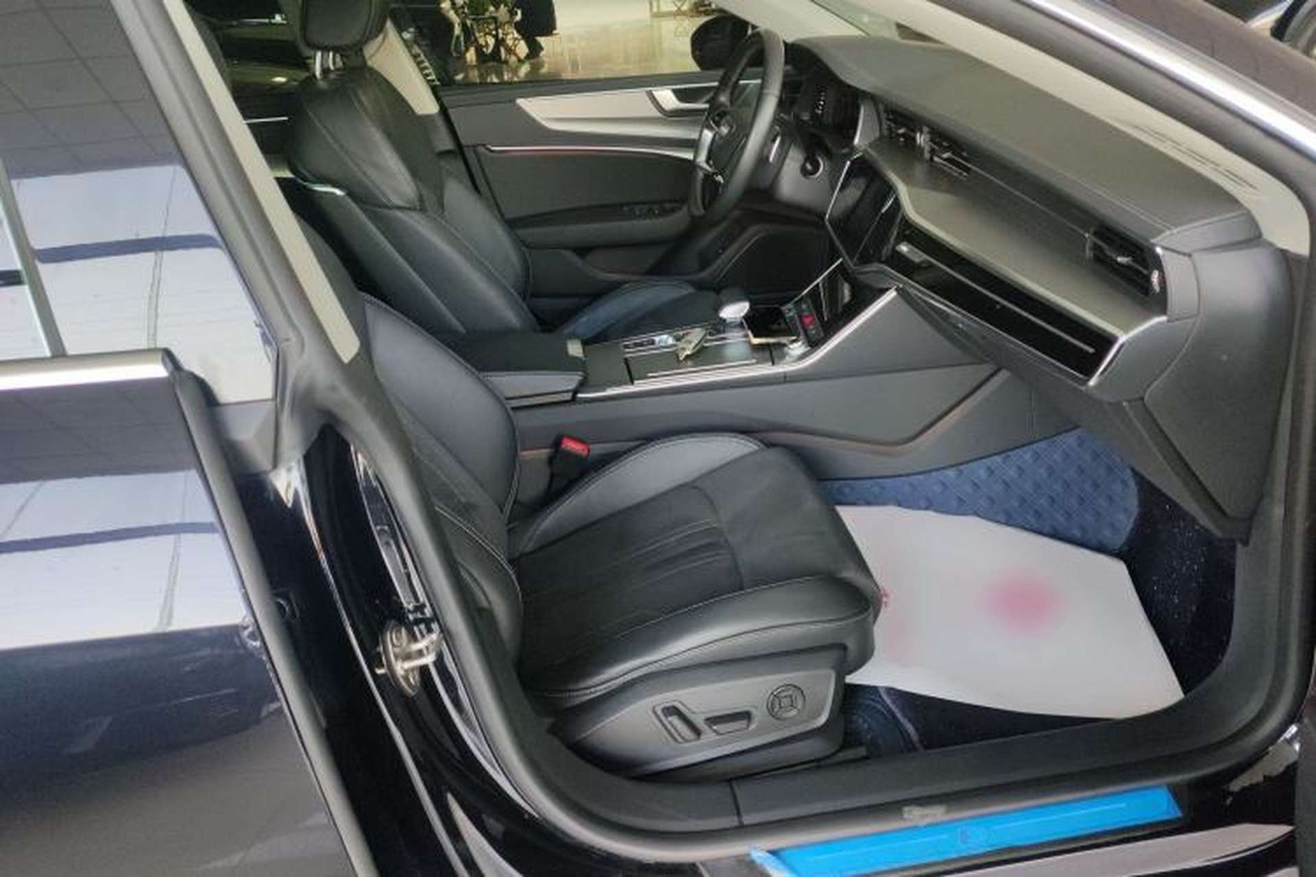 Used Audi A7L 2022 45 TFSI S-line Dream-Building Edition Right Front Seat