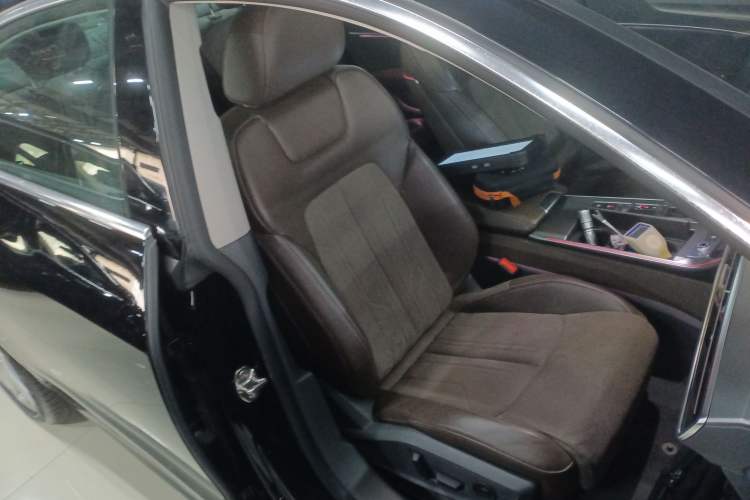 Used Audi A7L 2022 45 TFSI S-line Dream-Building Edition Right Front Seat