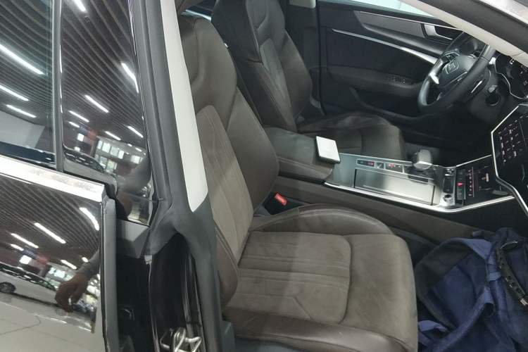 Used Audi A7L 2022 45 TFSI S-line Dream-Building Edition Right Front Seat