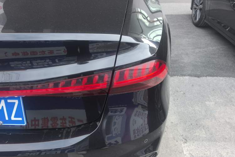 Used Audi A7L 2022 45 TFSI quattro S-line Visionary Edition Obsidian Black Package Right Rear Taillight