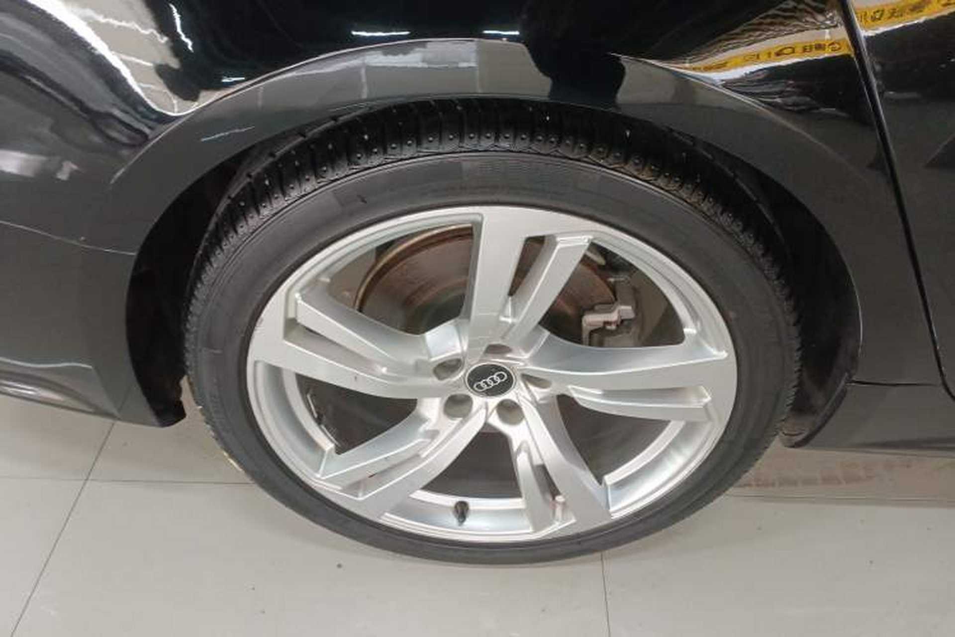 Used Audi A7L 2022 45 TFSI S-line Dream-Building Edition Right Rear Wheel Hub
