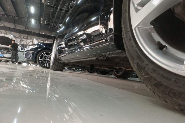Used Audi A7L 2022 45 TFSI S-line Dream-Building Edition Right Side Sill