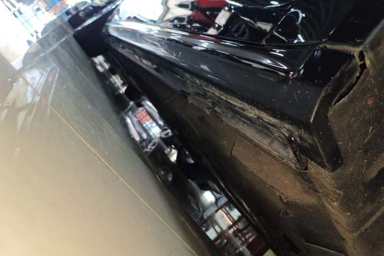 Used Audi A7L 2022 45 TFSI S-line Dream-Building Edition Right Side Sill