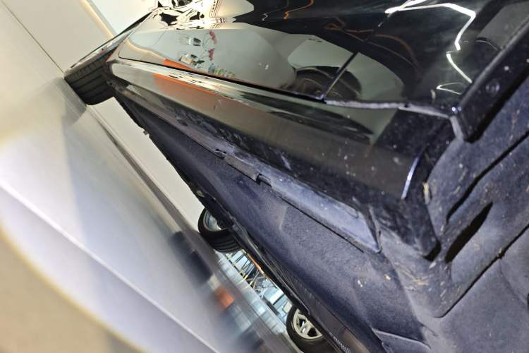 Used Audi A7L 2022 45 TFSI quattro S-line Wind Rider Right Side Sill