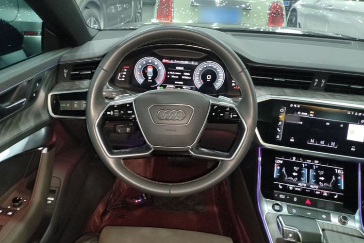 Used Audi A7L 2022 45 TFSI quattro S-line Visionary Edition Obsidian Black Package Steering Wheel