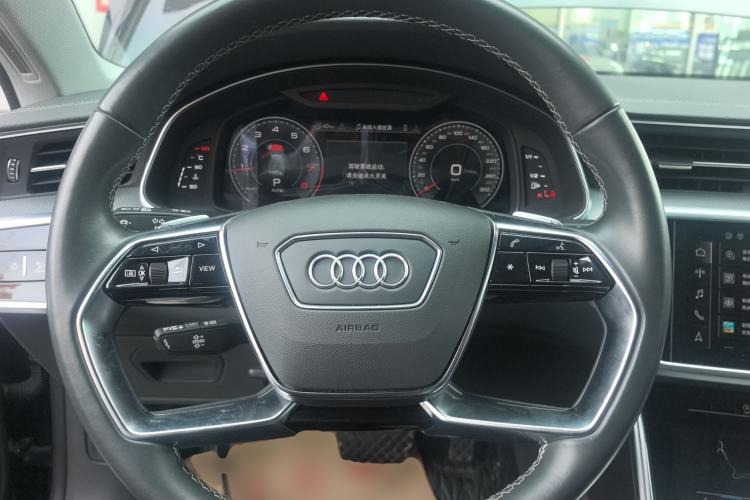 Used Audi A7L 2022 45 TFSI quattro S-line Visionary Edition Obsidian Black Package Steering Wheel