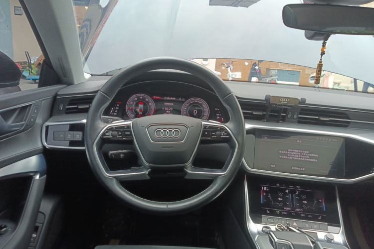 Used Audi A7L 2022 45 TFSI quattro S-line Paladin Steering Wheel