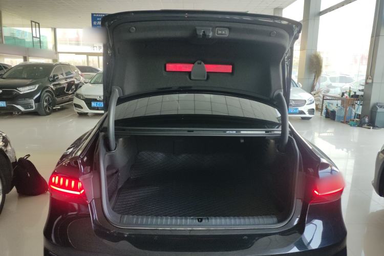 Used Audi A7L 2022 45 TFSI S-line Dream-Building Edition Trunk