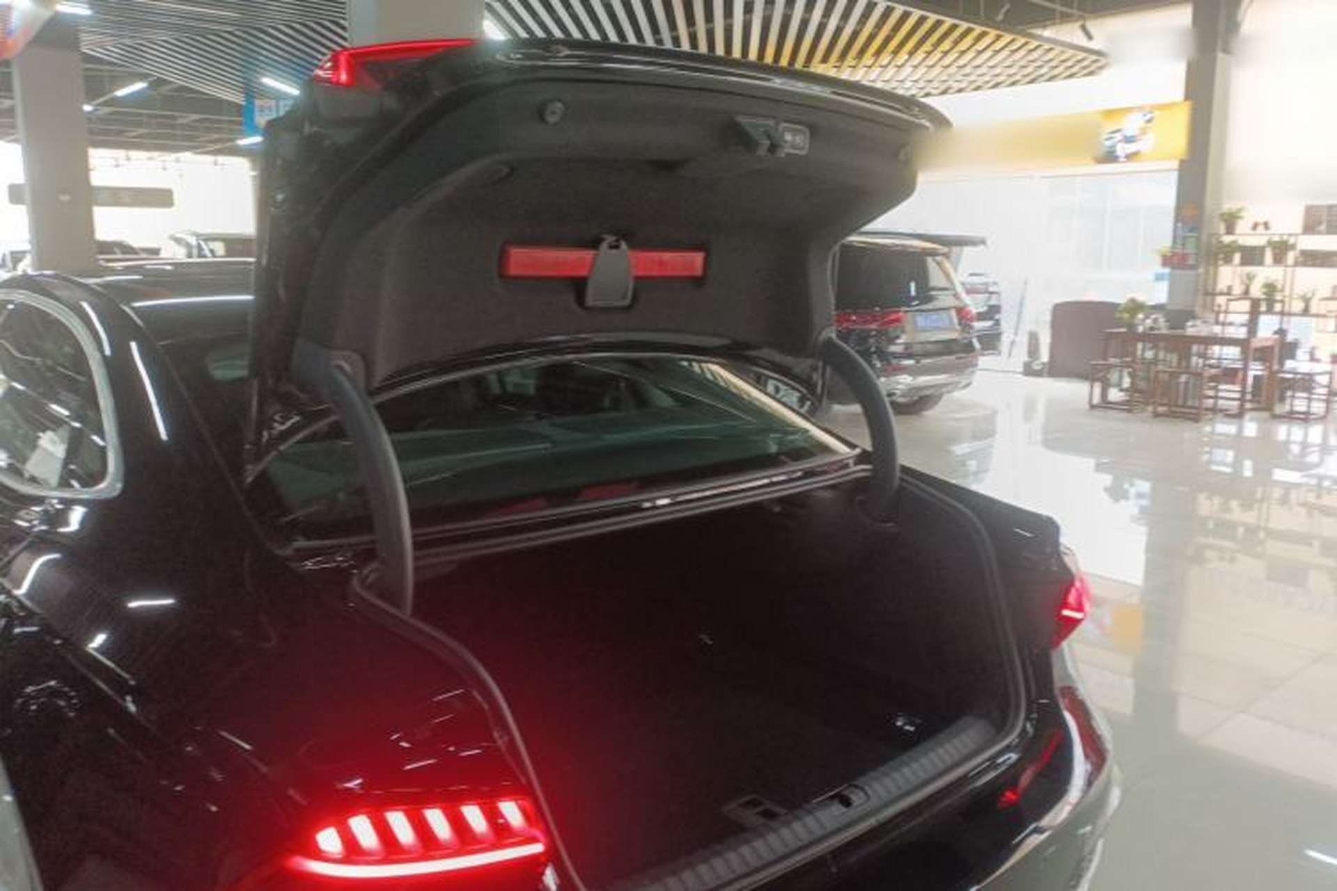 Used Audi A7L 2022 45 TFSI S-line Dream-Building Edition Trunk