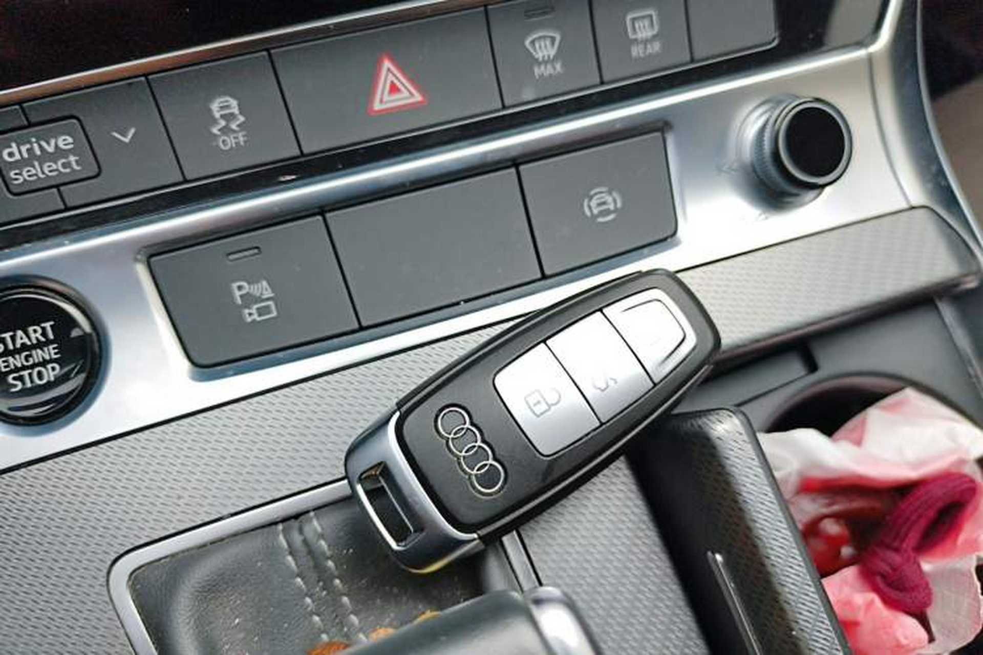 Used Audi A7L 2022 45 TFSI S-line Dream-Building Edition Vehicle Key