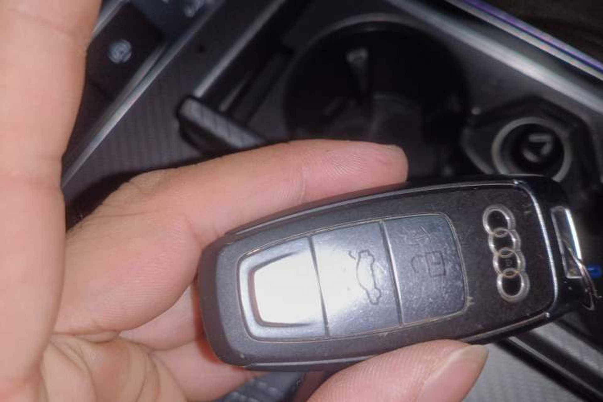 Used Audi A7L 2022 45 TFSI S-line Dream-Building Edition Vehicle Key