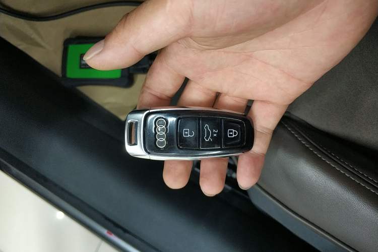 Used Audi A7L 2022 45 TFSI S-line Dream-Building Edition Vehicle Key