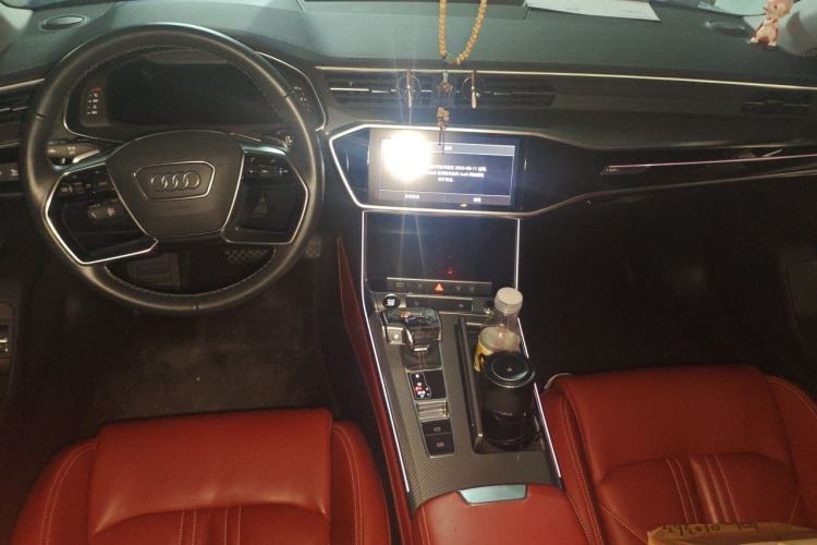 Used Audi A7L 2022 45 TFSI S-line Dream-Building Edition Center Console