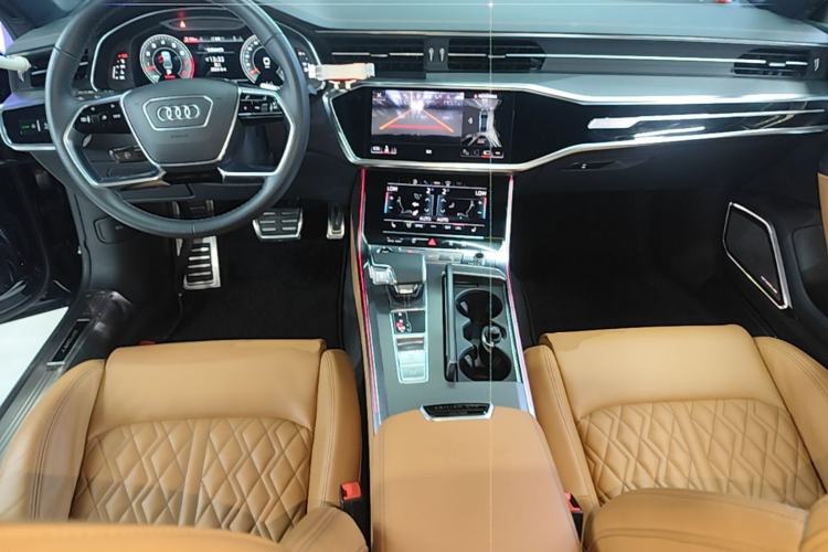Used Audi A7L 2022 55 TFSI quattro S-line Edition One First Edition Center Console