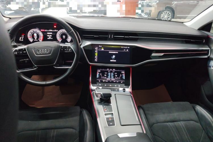 Used Audi A7L 2022 45 TFSI S-line Dream-Building Edition Center Console