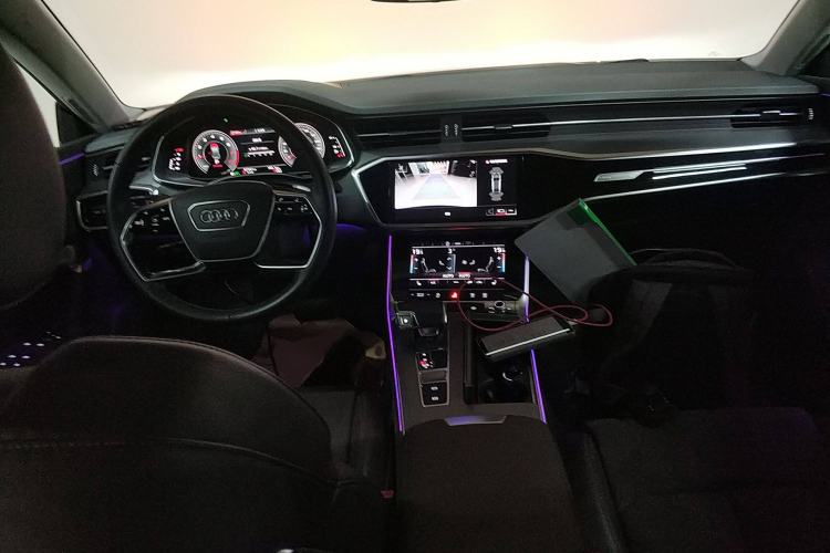 Used Audi A7L 2022 45 TFSI S-line Dream-Building Edition Center Console