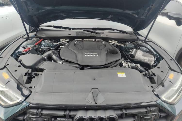Used Audi A7L 2022 55 TFSI quattro S-line Edition One First Edition Engine Bay