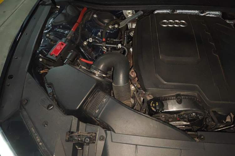 Used Audi A7L 2022 45 TFSI S-line Dream-Building Edition Engine Bay Right