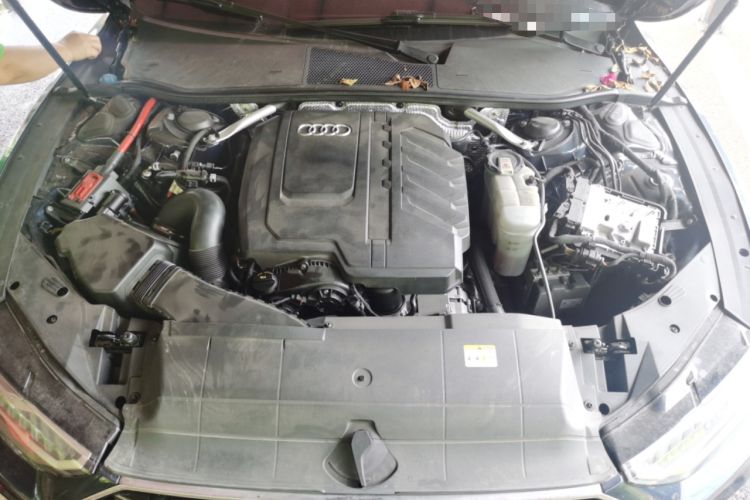 Used Audi A7L 2022 45 TFSI S-line Dream-Building Edition Engine Bay