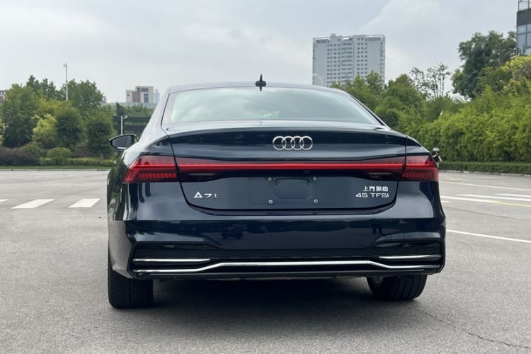 Used Audi A7L 2022 45 TFSI S-line Dream-Building Edition Exterior 3
