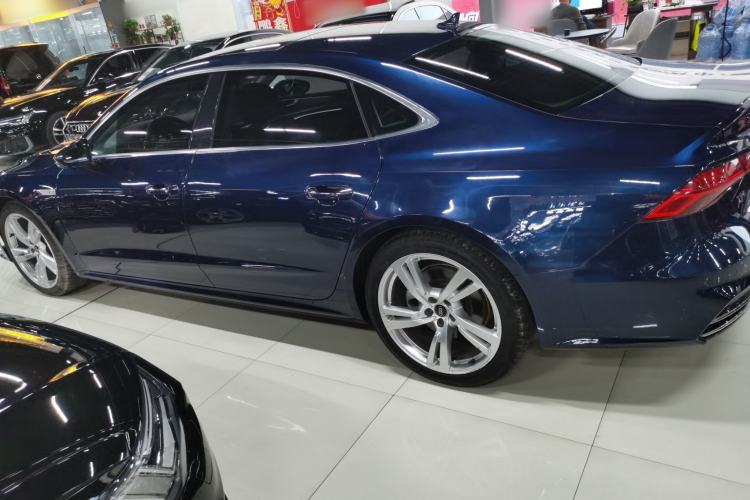 Used Audi A7L 2022 45 TFSI S-line Dream-Building Edition Exterior 3