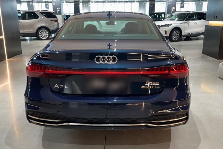 Used Audi A7L 2022 45 TFSI S-line Dream-Building Crystal Flow Package Exterior 4