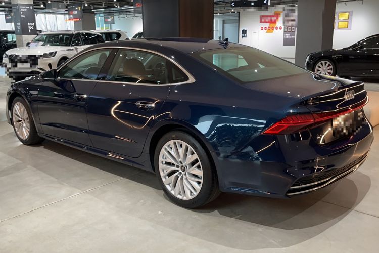 Used Audi A7L 2022 45 TFSI S-line Dream-Building Crystal Flow Package Exterior 5