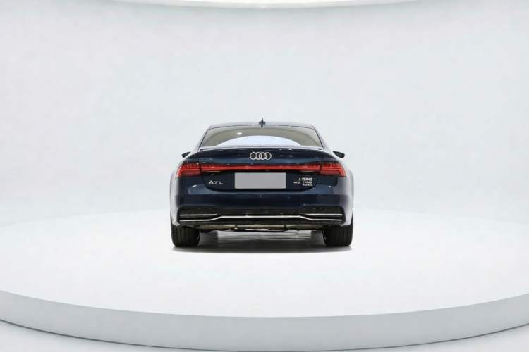 Used Audi A7L 2022 55 TFSI quattro S-line Zhiyuan Crystal Flow Package Exterior 5