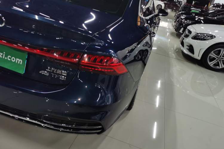 Used Audi A7L 2022 45 TFSI S-line Dream-Building Edition Exterior 6