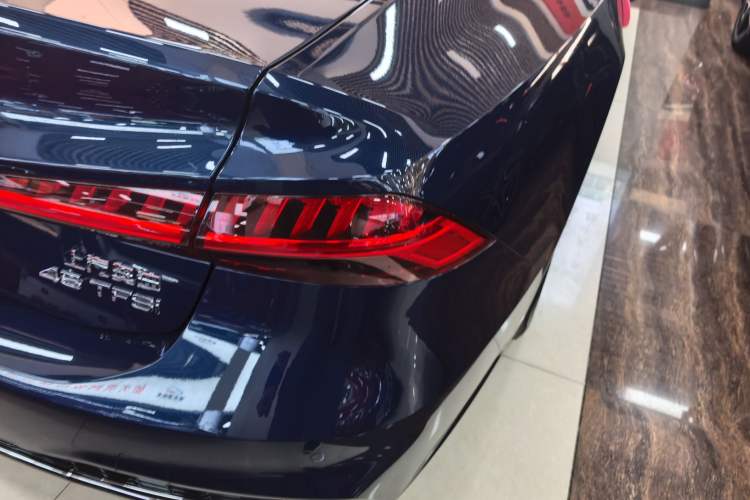Used Audi A7L 2022 45 TFSI S-line Dream-Building Edition Exterior 6