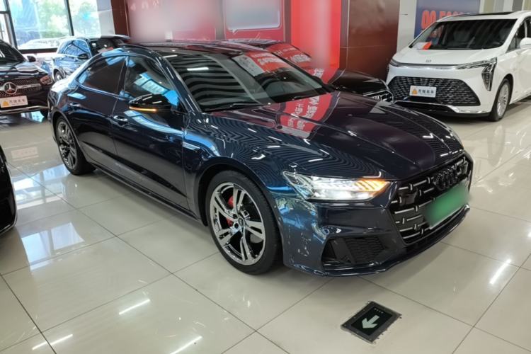 Used Audi A7L 2022 45 TFSI S-line Dream-Building Edition Front Right 45 Deg