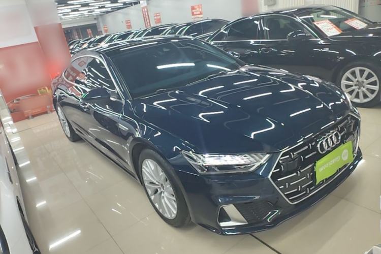 Used Audi A7L 2022 45 TFSI S-line Dream-Building Edition Front Right 45 Deg