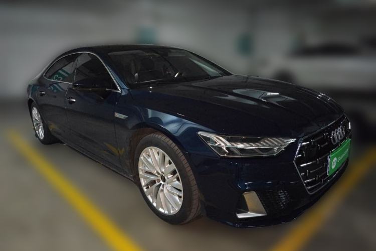 Used Audi A7L 2022 45 TFSI S-line Dream-Building Edition Front Right 45 Deg