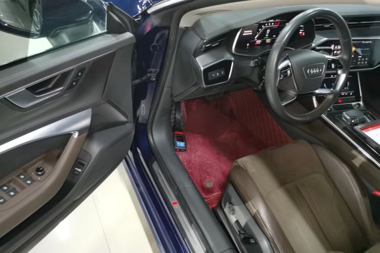 Used Audi A7L 2022 45 TFSI S-line Dream-Building Edition Interior 3