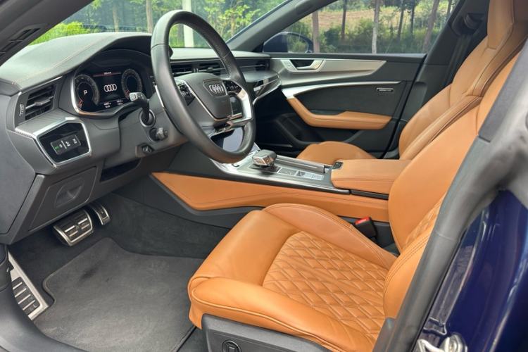 Used Audi A7L 2022 55 TFSI quattro S-line Edition One First Edition Interior 4