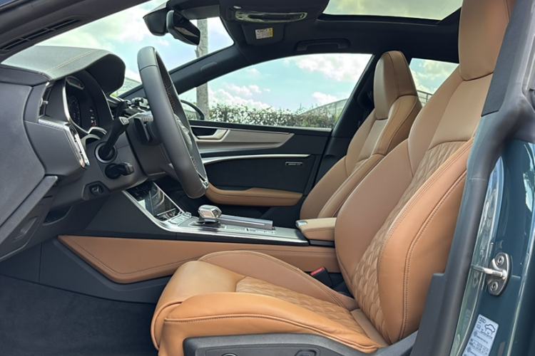 Used Audi A7L 2022 55 TFSI quattro S-line Edition One First Edition Interior 6