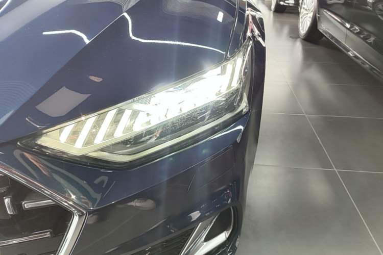 Used Audi A7L 2022 45 TFSI S-line Dream-Building Edition Left Front Headlight