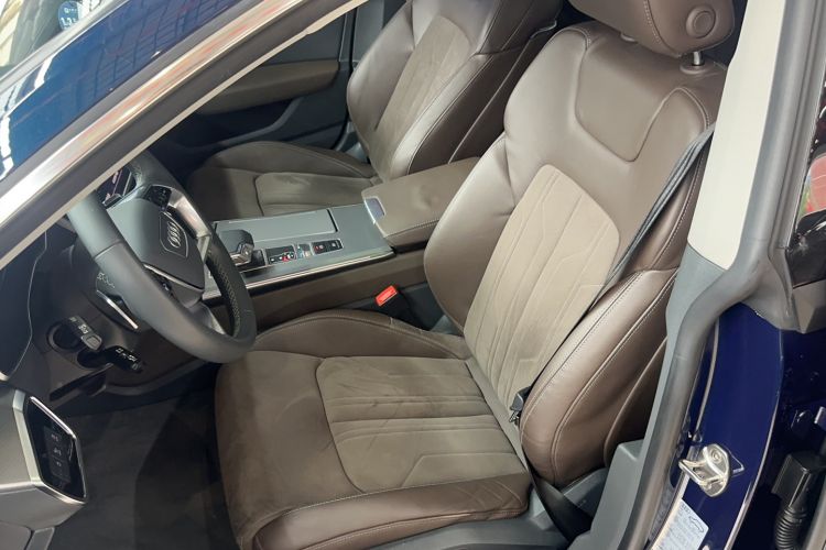 Used Audi A7L 2022 45 TFSI S-line Dream-Building Edition Left Front Seat