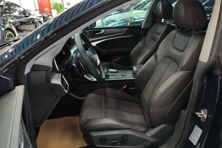 Used Audi A7L 2022 45 TFSI S-line Dream-Building Edition Left Front Seat