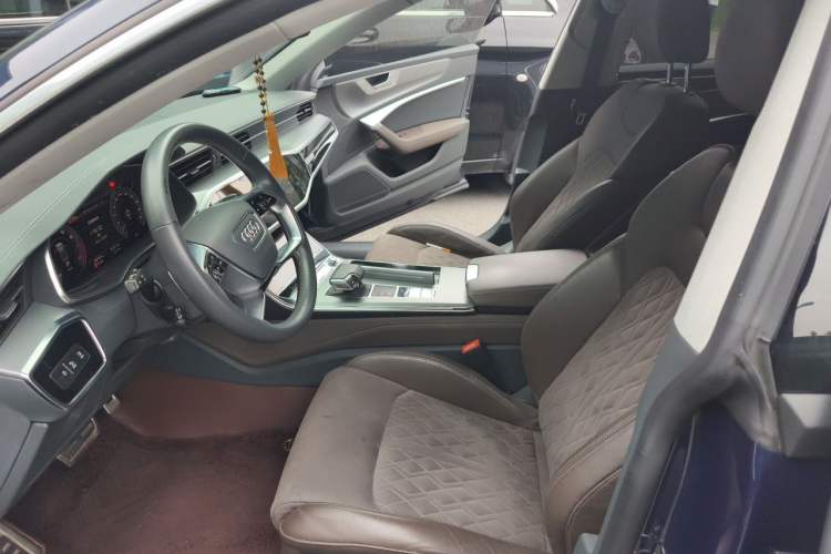 Used Audi A7L 2022 45 TFSI quattro S-line Visionary Crystal Package Left Front Seat