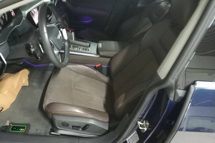 Used Audi A7L 2022 45 TFSI S-line Dream-Building Edition Left Front Seat