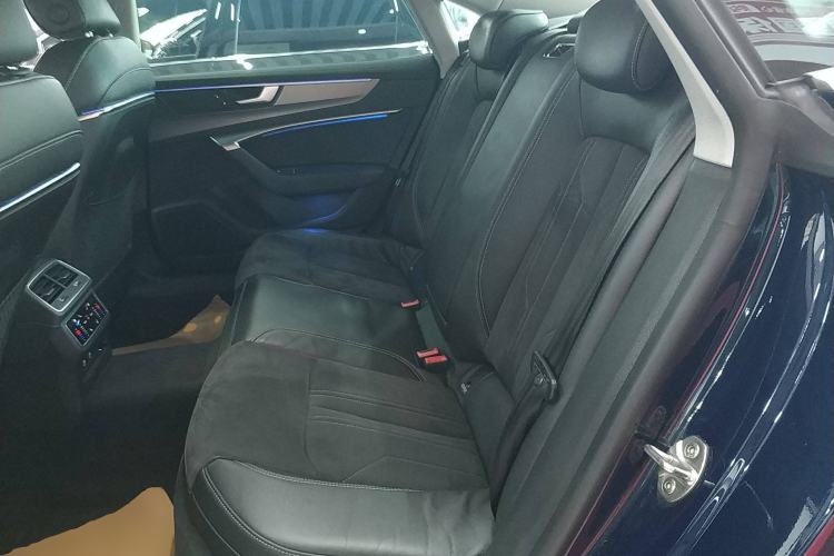 Used Audi A7L 2022 45 TFSI S-line Dream-Building Edition Left Rear Seat