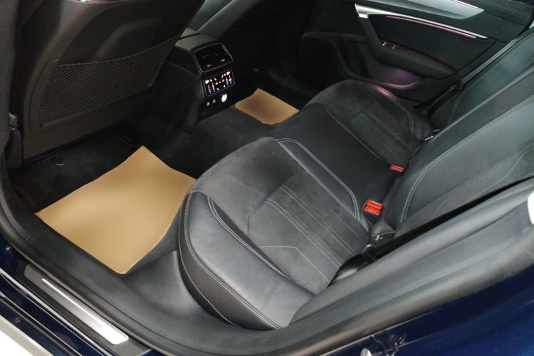 Used Audi A7L 2022 45 TFSI S-line Dream-Building Edition Left Rear Seat