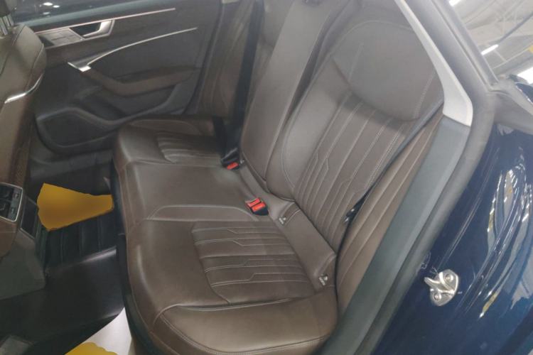 Used Audi A7L 2022 55 TFSI quattro S-line Zhiyuan Crystal Flow Package Left Rear Seat