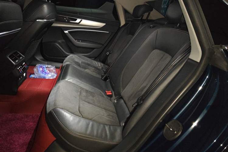 Used Audi A7L 2022 45 TFSI S-line Dream-Building Edition Left Rear Seat