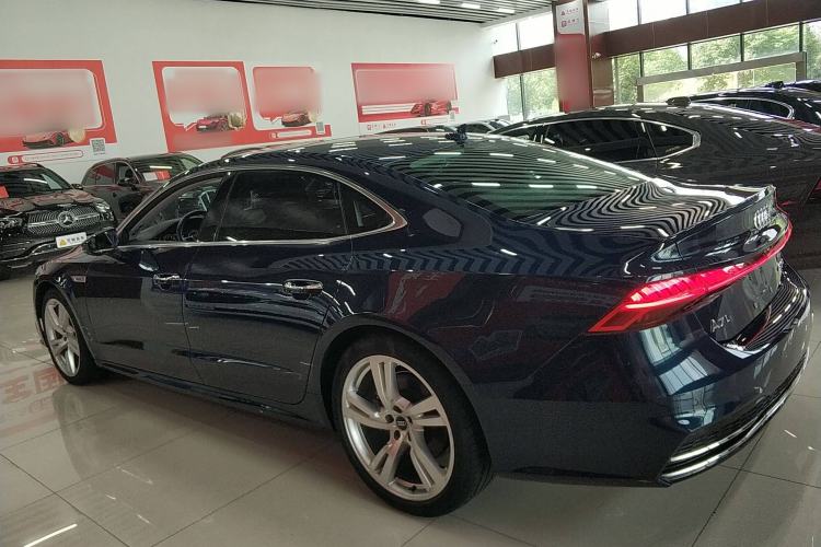 Used Audi A7L 2022 45 TFSI S-line Dream-Building Edition Left Side