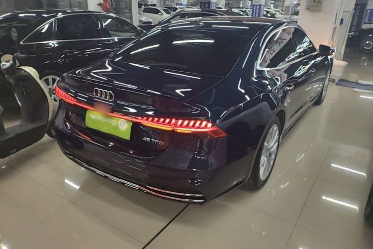 Used Audi A7L 2022 45 TFSI S-line Dream-Building Edition Rear Right 45 Deg