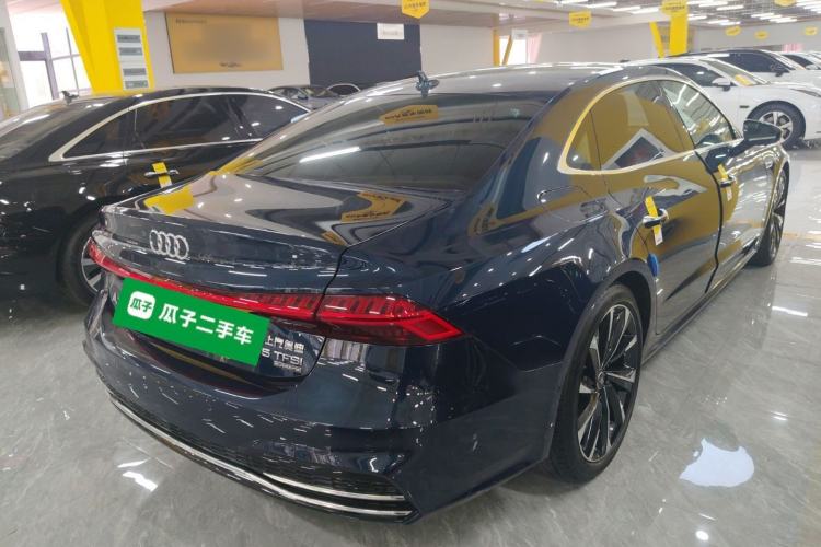 Used Audi A7L 2022 55 TFSI quattro S-line Zhiyuan Crystal Flow Package Rear Right 45 Deg