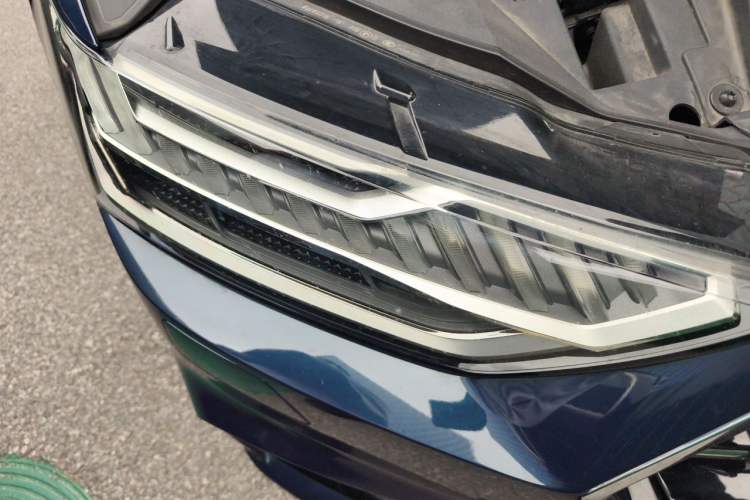 Used Audi A7L 2022 45 TFSI quattro S-line Visionary Crystal Package Right Front Headlight