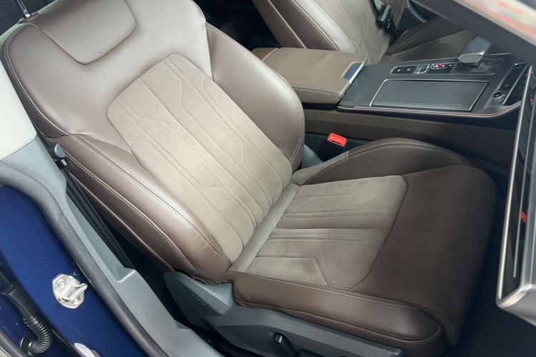 Used Audi A7L 2022 45 TFSI S-line Dream-Building Edition Right Front Seat